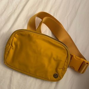 Yellow, Lululemon belt bag